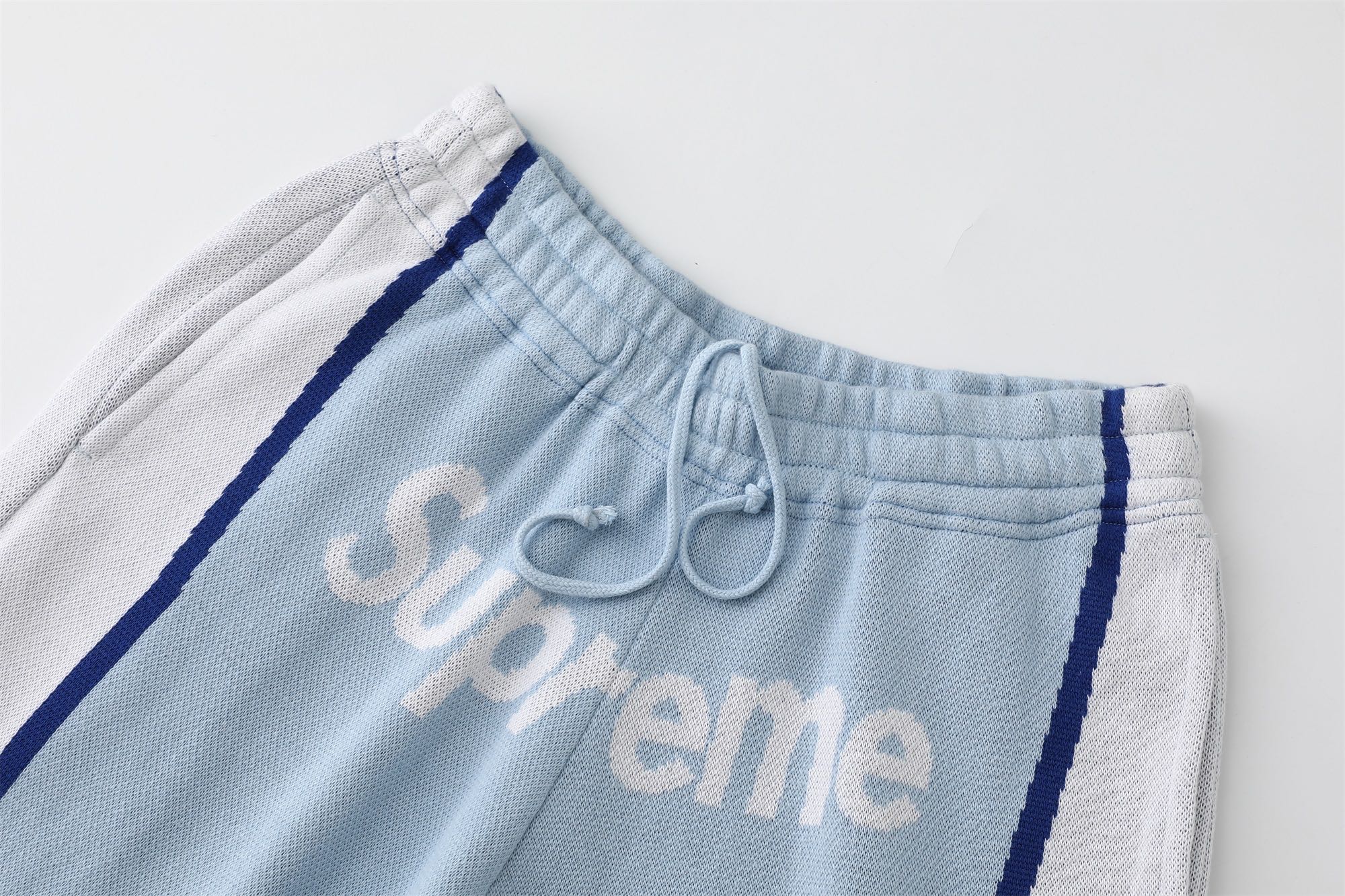 Knit Spliced American Shorts ¨C Unisex Light Luxury Station