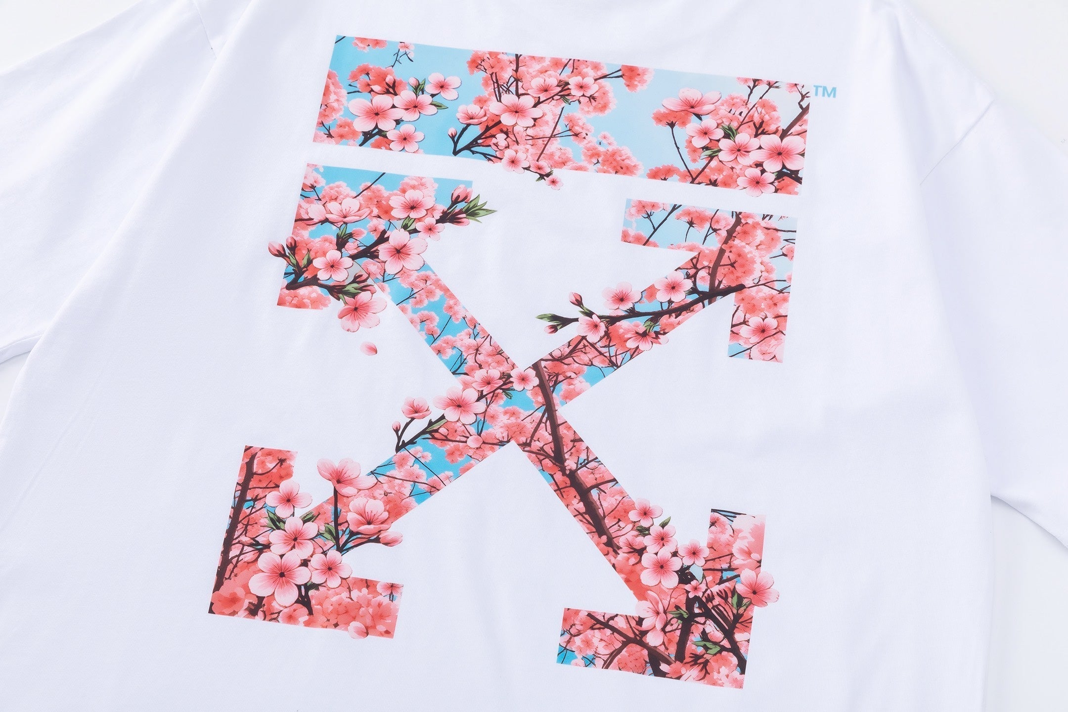 New Printed T-Shirt Light Luxury Station